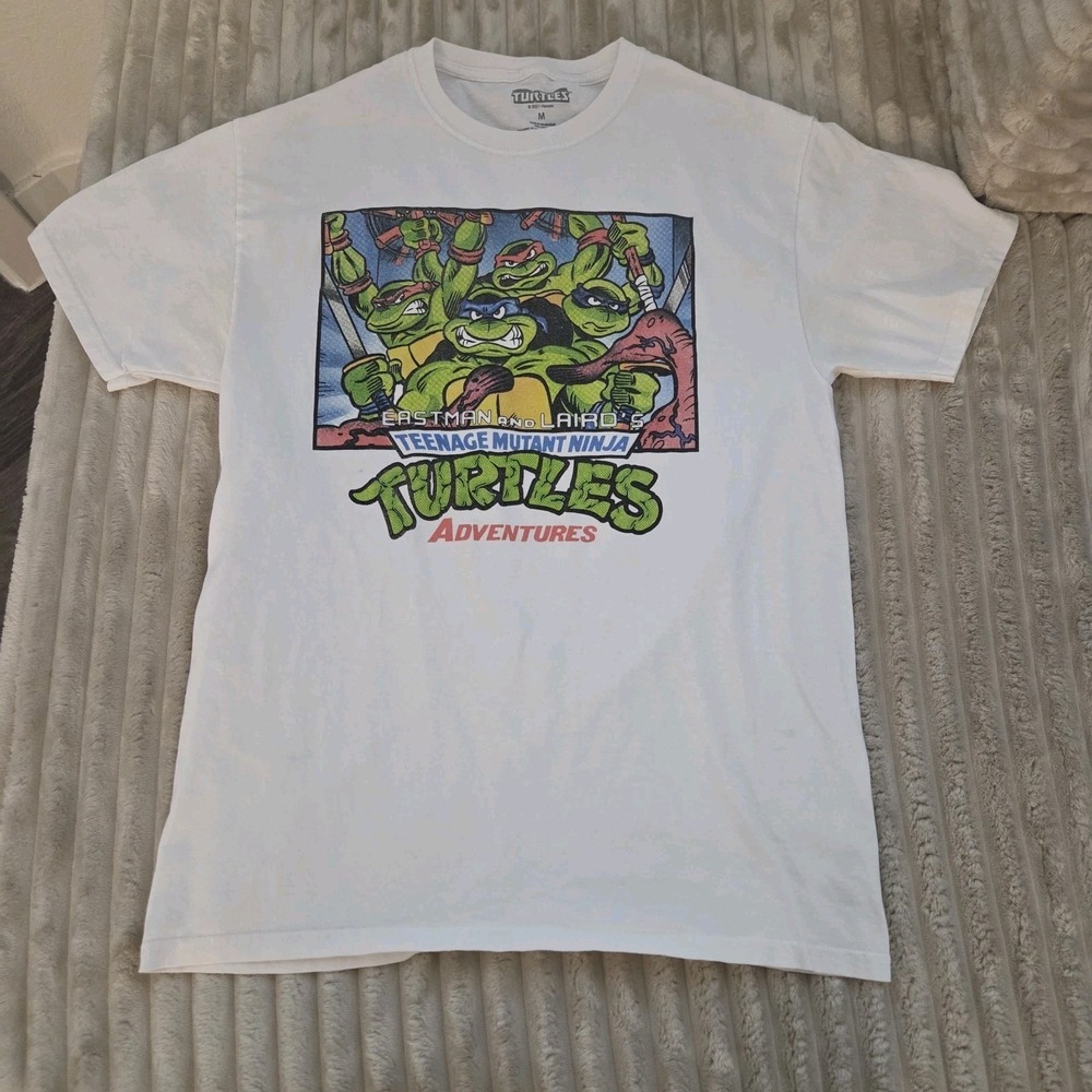 The Teenage Mutant Ninja Turtles Size Medium Mens White Shirt 2 Sided
